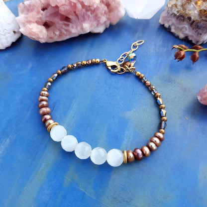 White Cat Eye and Pearls Bracelet