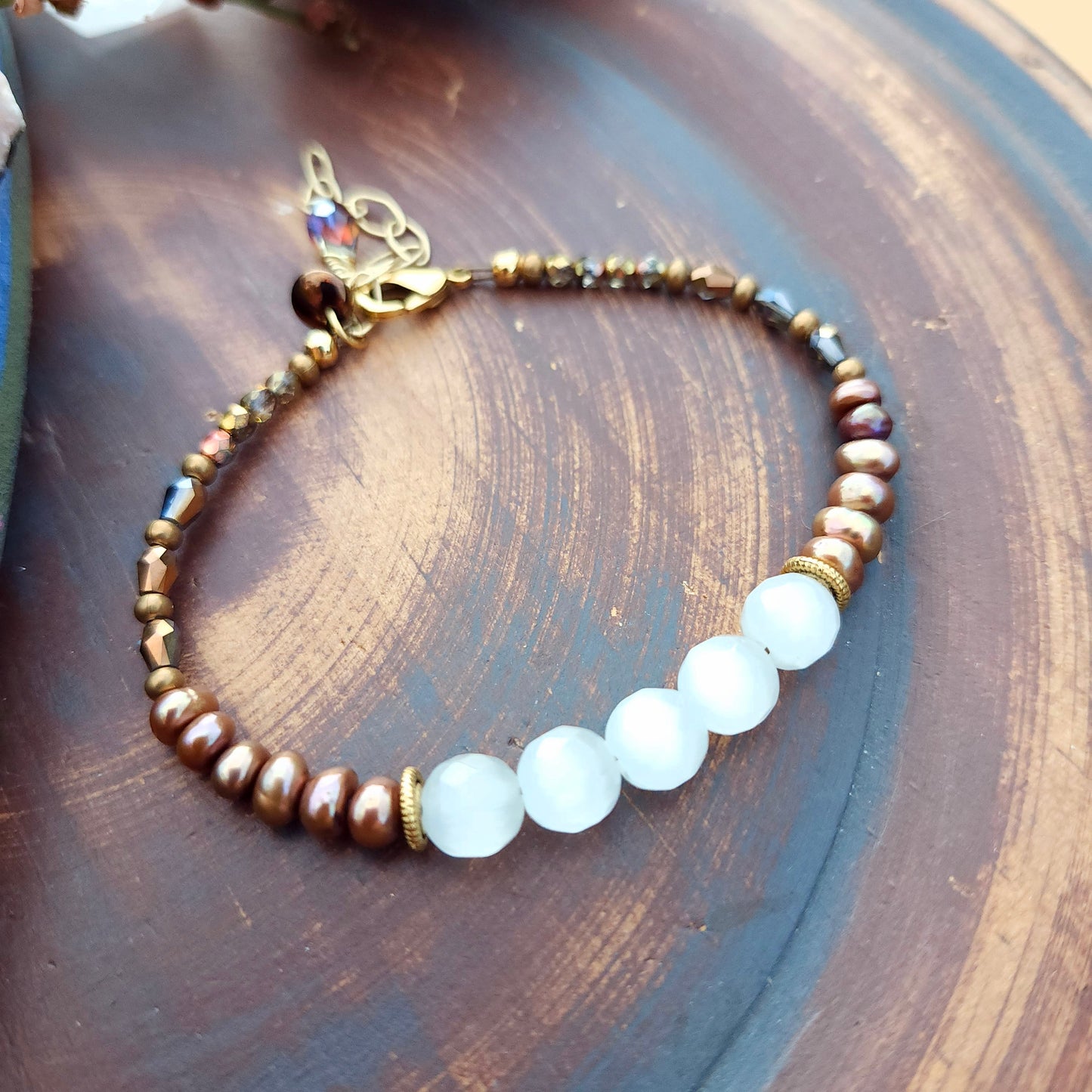 White Cat Eye and Pearls Bracelet