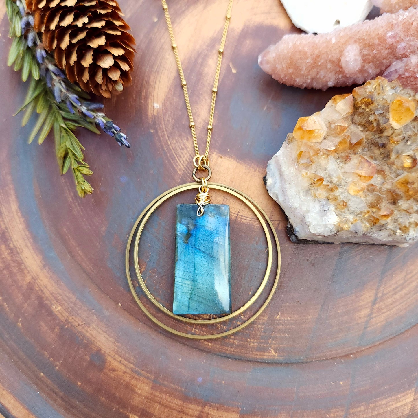 Deluxe Labradorite Necklace